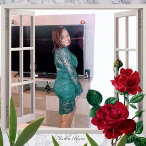 Meet your Posher, Pamela